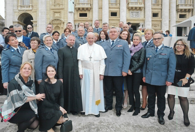 Przepadł w niebo. Wspomnienie o śp. ks. Pawle Mieleckim