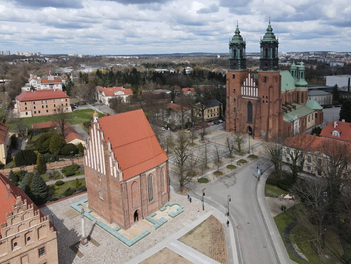 Kościół Najświętszej Maryi Panny in Summo na Ostrowie Tumskim w Poznaniu.