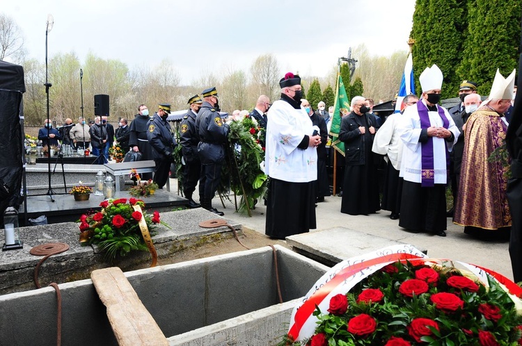 Uroczystości pogrzebowe Stanisława Dziedzica (1953-2021) Cz. 2