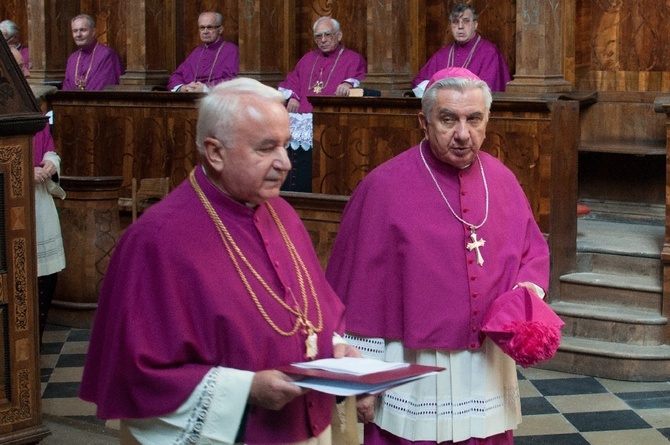 Abp Wojciech Ziemba w obiektywie GN