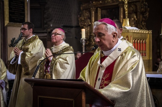 Abp Wojciech Ziemba w obiektywie GN