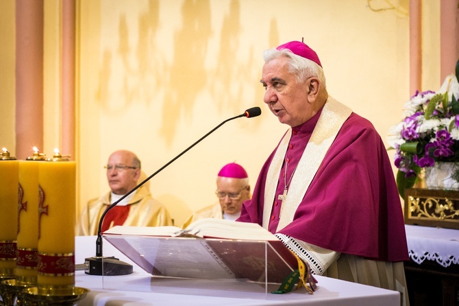 Abp Wojciech Ziemba w obiektywie GN