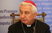 Abp Wojciech Ziemba w obiektywie GN