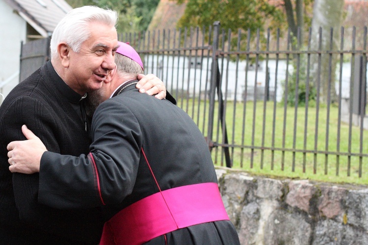 Abp Wojciech Ziemba w obiektywie GN