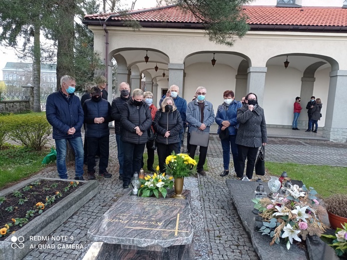 Pogrzebień. Poświęcenie symbolicznego nagrobka ks. Jana Pytlika