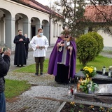 Pogrzebień. Poświęcenie symbolicznego nagrobka ks. Jana Pytlika