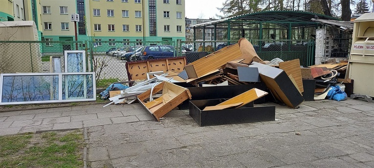 Tarnobrzeg. PSZOK-i trzy