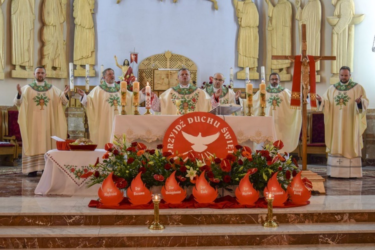 Bierzmowanie w Ochotnicy Górnej