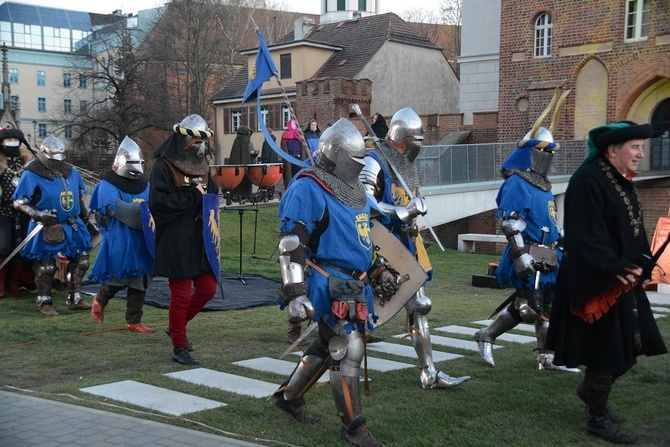 Odsłonięcie pomnika Władysława Opolczyka