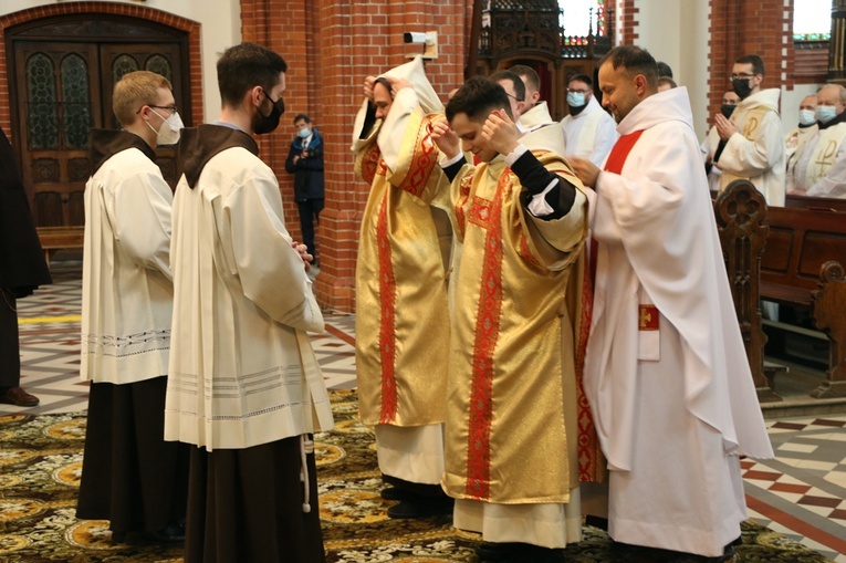 Święcenia diakonatu i prezbiteratu u franciszkanów 2021
