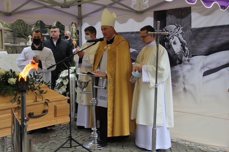 Tarnów pożegnał śp. ks. prał. Stanisława Gurgula