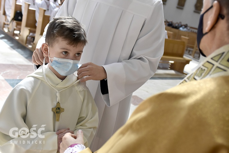 Błogosławieństwo ceremoniarzy i lektorów w diecezji świdnickiej 2021