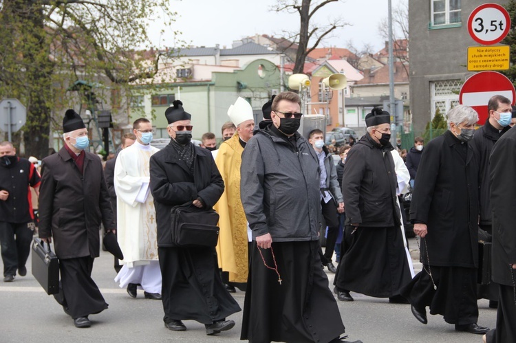 Tarnów pożegnał śp. ks. prał. Stanisława Gurgula