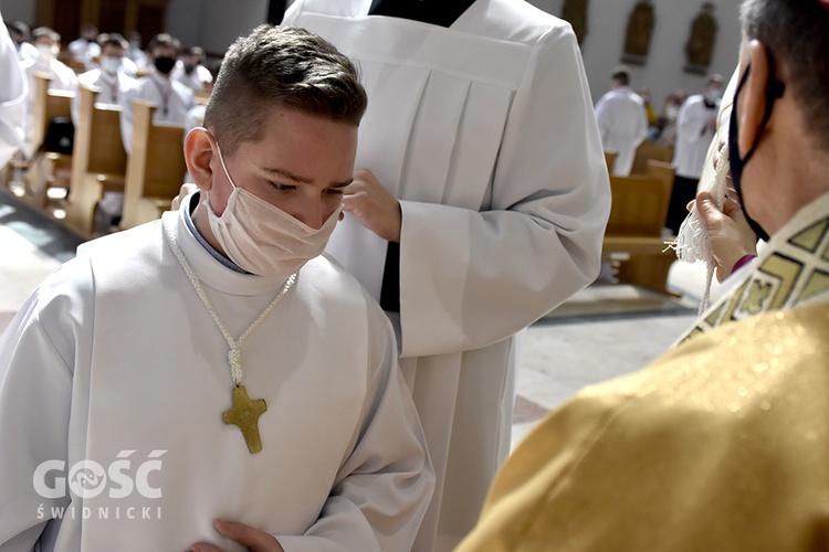 Błogosławieństwo ceremoniarzy i lektorów w diecezji świdnickiej 2021