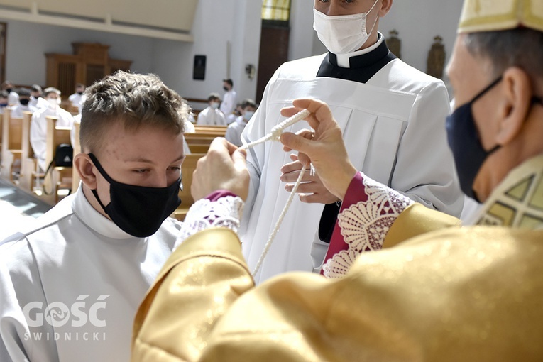 Błogosławieństwo ceremoniarzy i lektorów w diecezji świdnickiej 2021
