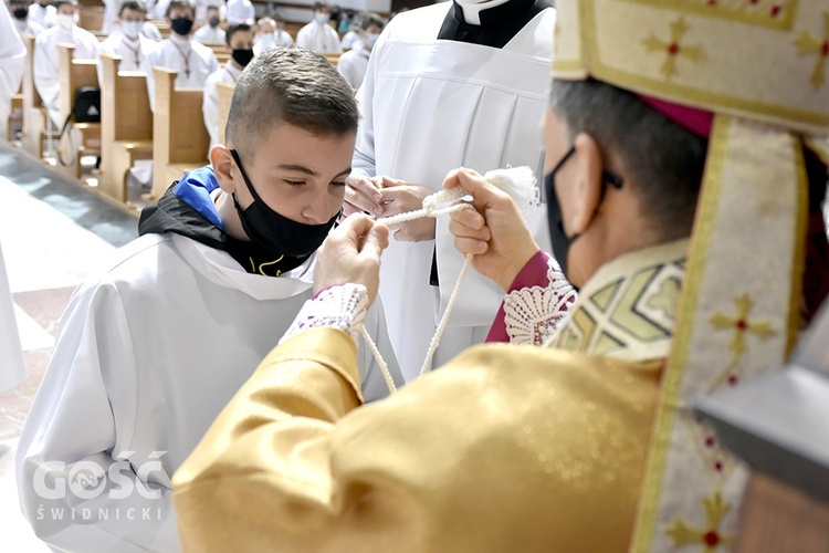 Błogosławieństwo ceremoniarzy i lektorów w diecezji świdnickiej 2021