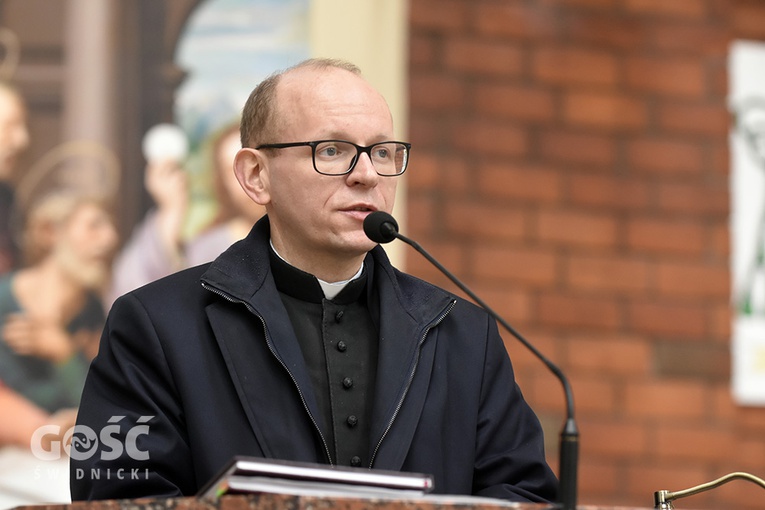 Błogosławieństwo ceremoniarzy i lektorów w diecezji świdnickiej 2021