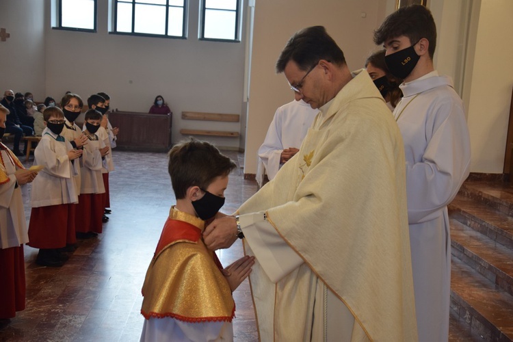 Nowi ministranci w Dobrej