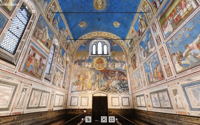 Zobacz z bliska freski Giotta sprzed 700 lat!