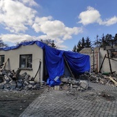 Warszowice. Caritas Archidiecezji Katowickiej pomoże rodzinie, której dom spłonął w pożarze