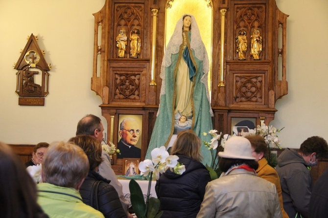 Lipiny. Peregrynacja szaty Matki Bożej Pomyślności z Quito