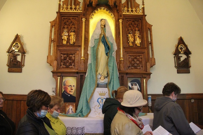 Lipiny. Peregrynacja szaty Matki Bożej Pomyślności z Quito