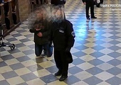 Podejrzany o zaatakowanie strażnika jasnogórskiego zgłosił się na policję