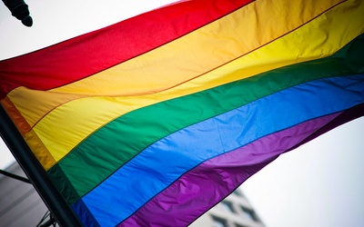 Niemiecki episkopat dystansuje się od akcji błogosławienia par homoseksualnych