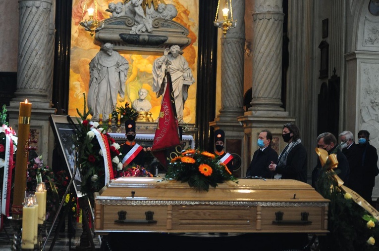 Uroczystości pogrzebowe prof. Mirosława Handkego (1946-2021)