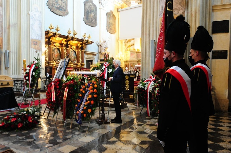 Uroczystości pogrzebowe prof. Mirosława Handkego (1946-2021)