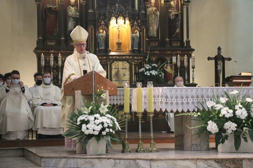 Katowice - Szopienice. Msza św. z okazji 100-lecia III powstania śląskiego