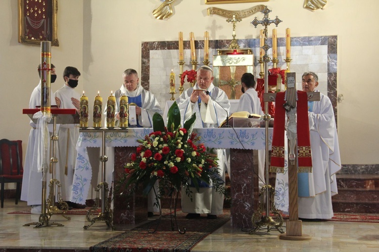 Łękawka. Poświęcenie kapliczki Matki Bożej Królowej Pokoju