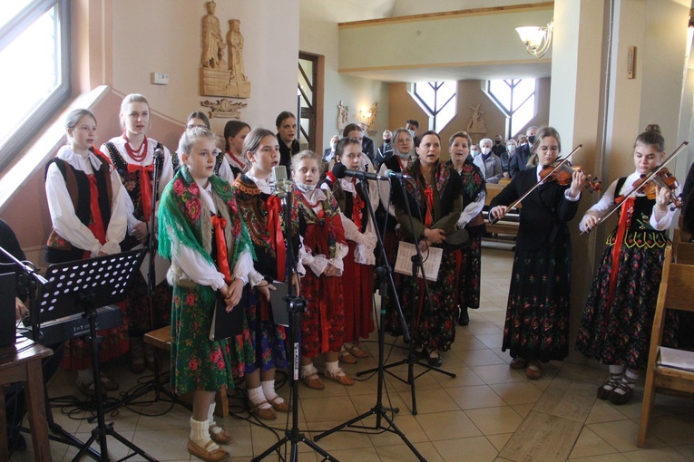 Grywałd. Pogrzeb śp. s. Damazji - dobrej jak chleb