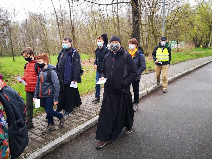 Pielgrzymka z wrocławskiej Leśnicy do Lutyni