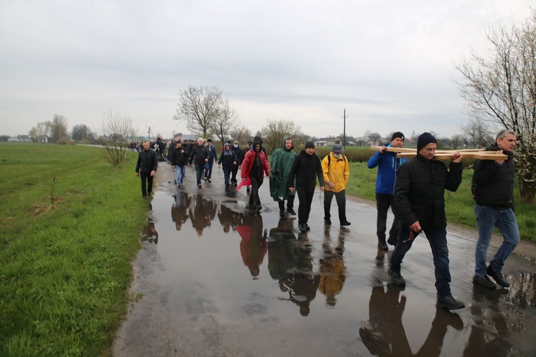 Droga mężczyn do św. Józefa 