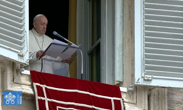 Franciszek: Modlitwa podstawą prawdziwie chrześcijańskiego życia