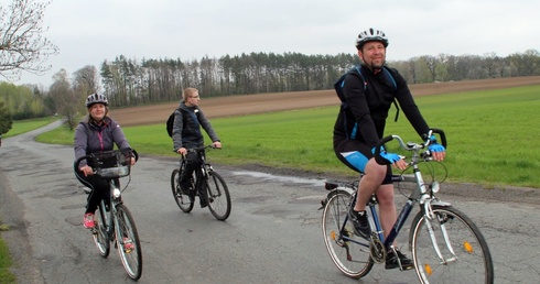 Rowerami trasą Ekstremalnej Drogi Krzyżowej