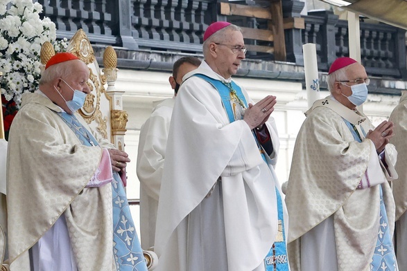 "Naśladujmy przykład służby, jaki nam pozostawiła Maryja"