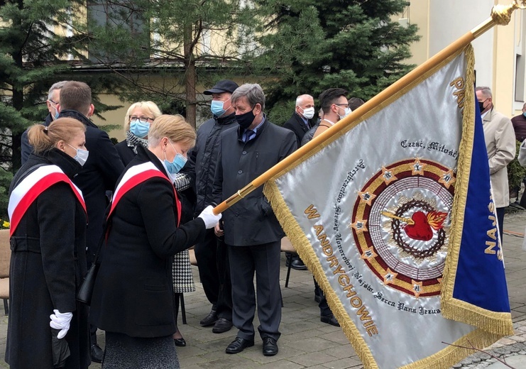 Uroczystość 40. rocznicy 3-majowej Mszy św. "Solidarności" w Andrychowie - 2021