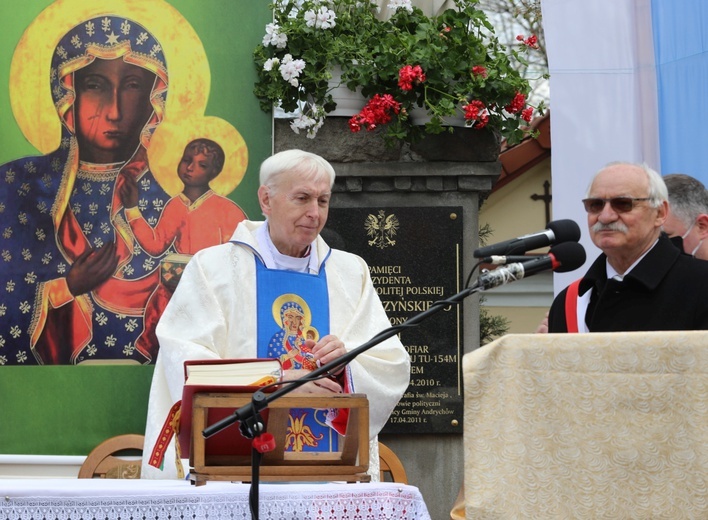 Uroczystość 40. rocznicy 3-majowej Mszy św. "Solidarności" w Andrychowie - 2021