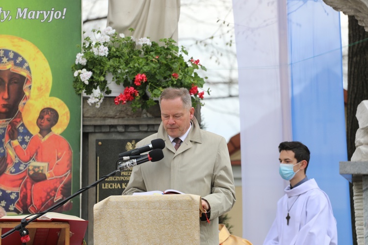 Uroczystość 40. rocznicy 3-majowej Mszy św. "Solidarności" w Andrychowie - 2021