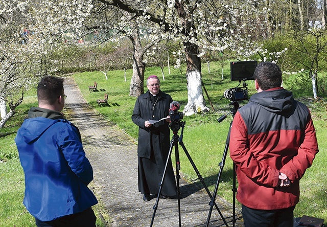 ▲	Nie zabraknie też konkursu liturgicznego, katechezy kleryków i słowa biskupa ordynariusza. Wszystko to znajdziecie na: zgg.gosc.pl.