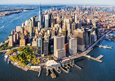 Nowojorski Manhattan. Z powodu wysokich podatków ze stanu Nowy Jork wyprowadza się najwięcej mieszkańców.