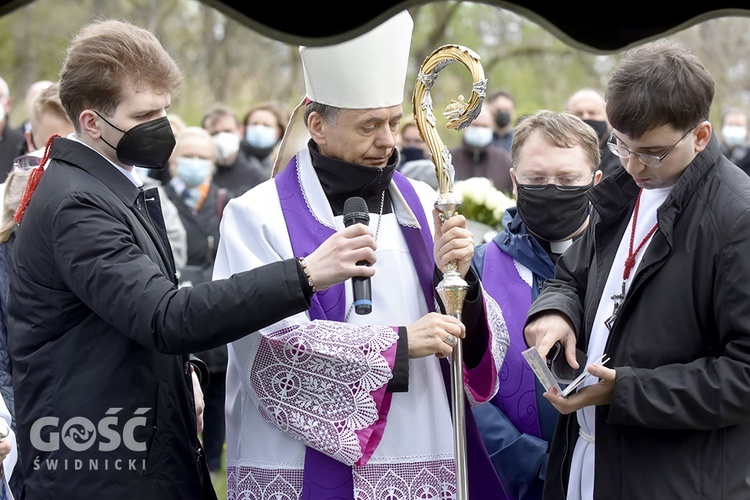 Świdnica. Pogrzeb Anny Pfanhauser