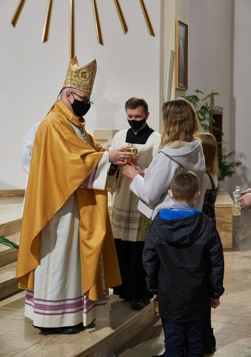 Wizytacja u św. Wojciecha w Wałbrzychu. Uroczystości z dwoma męczennikami