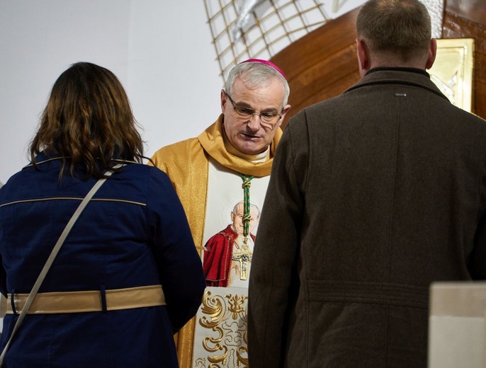 Wizytacja u św. Wojciecha w Wałbrzychu. Uroczystości z dwoma męczennikami