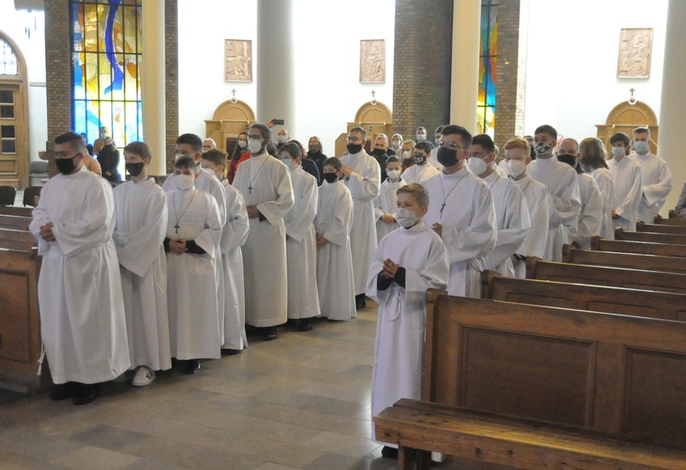 Ministranci i lektorzy w Głogowie