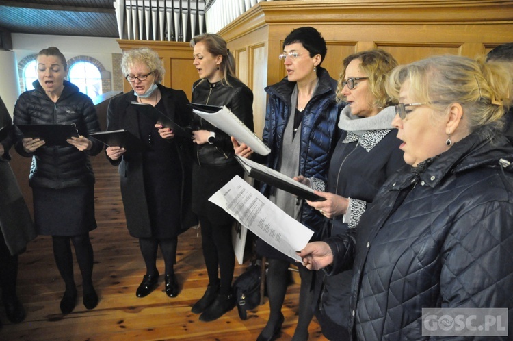 Ministranci i lektorzy w Głogowie