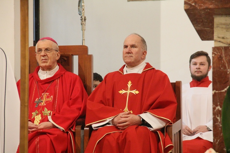 Uroczystościom odpustowym przewodniczył bp Mieczysław Cisło