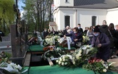 Ostatnie pożegnanie ks. prof. Józefa Kiedosa w Jaworzu - Msza św. pogrzebowa
